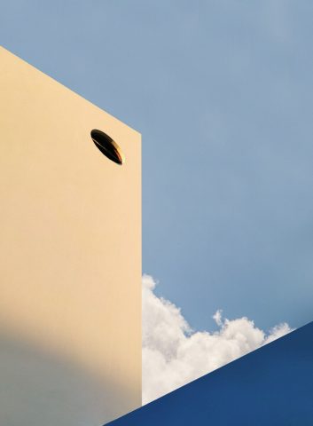 Contrasts in straight lines